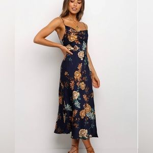 - Women’s Midi Satin Dress in Navy Size 8